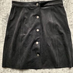 aritzia wilfred suede mini skirt